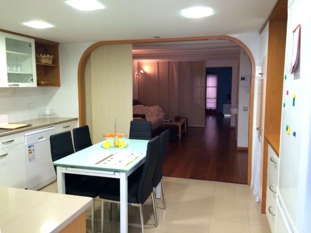 Passeig De Gra Cia/diagonal Apartment
